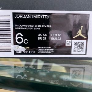 Toddler 6C Jordan 1 mid